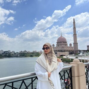 Sandy Storm Chiffon Scarf – Large 115 x 115