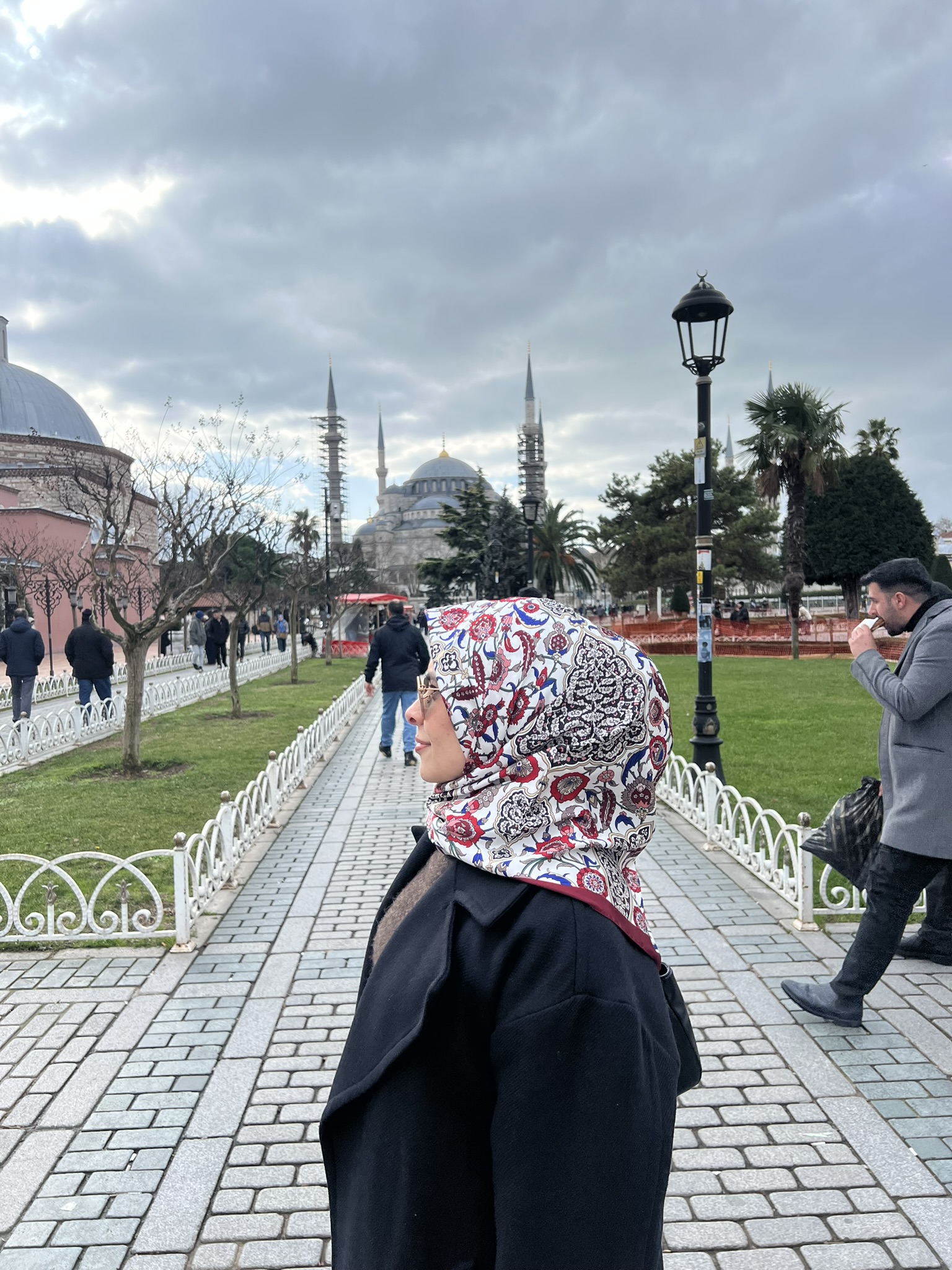 Red Ruby Rayon Scarf – 90x90cm Small Size