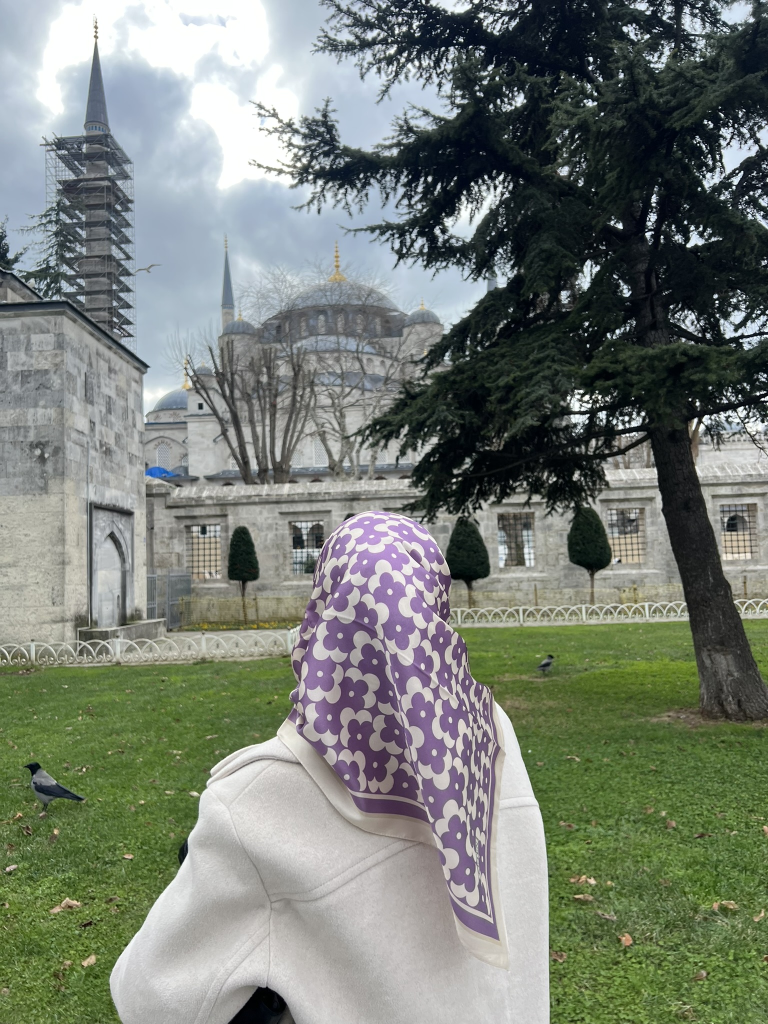 Violet Van Cleef Arpel Crystal Creep Scarf