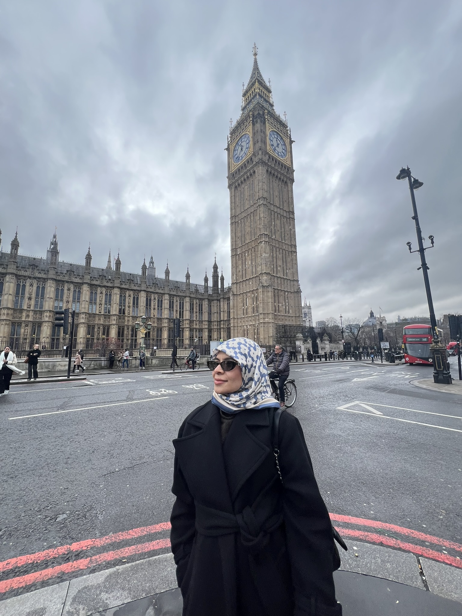 Blue Van Cleef Arpel Crystal Creep Scarf